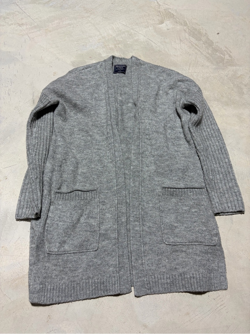 Abercrombie & Fitch Light Gray Open-Front Cardigan small